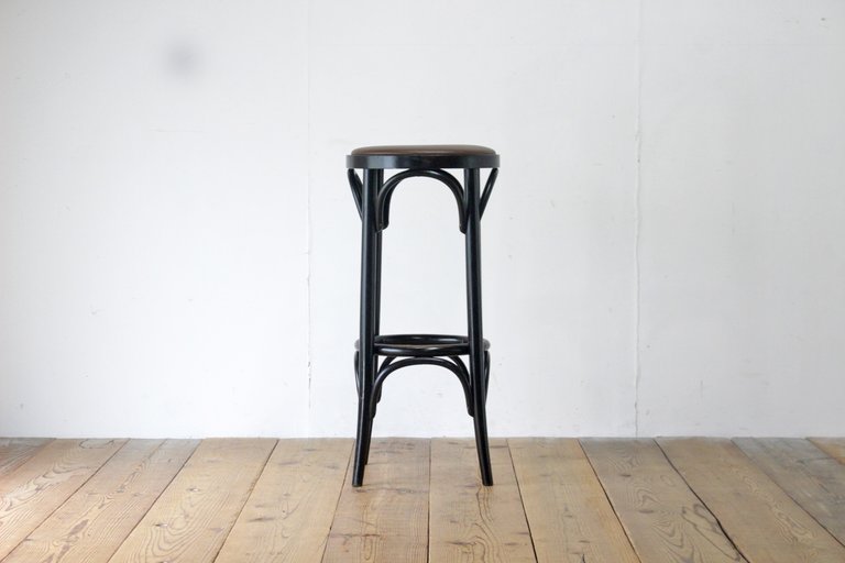 ベントウッド カウンタースツール ハイスツール 座面張替済 バー カフェ 店舗什器 曲げ木 レトロ 黒/アンティーク英国/OBT27088